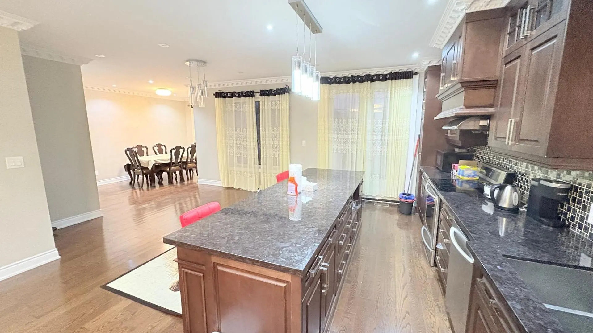 Specious Private Room With A Washroom Toronto 0*,
