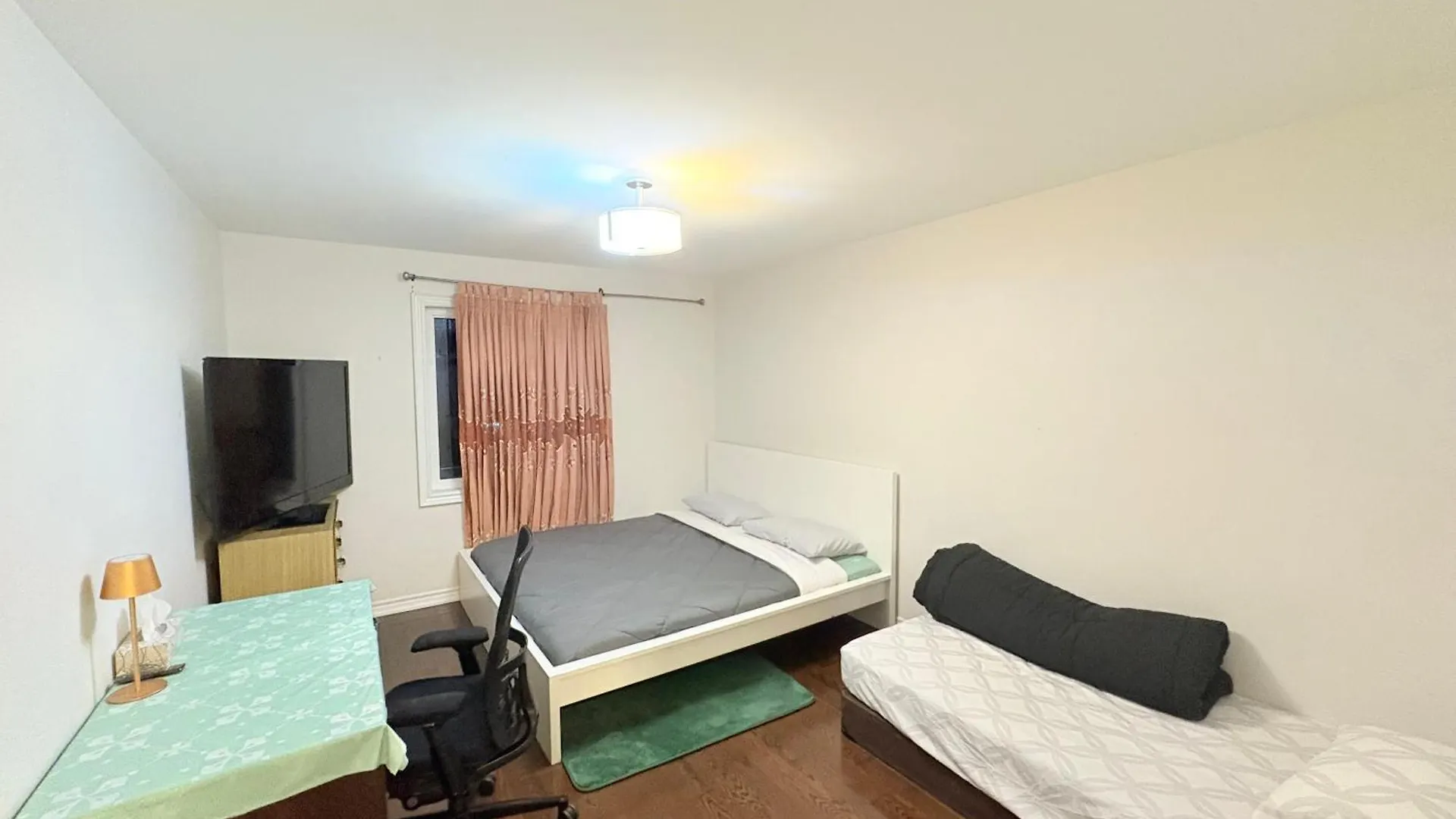 Specious Private Room With A Washroom Toronto